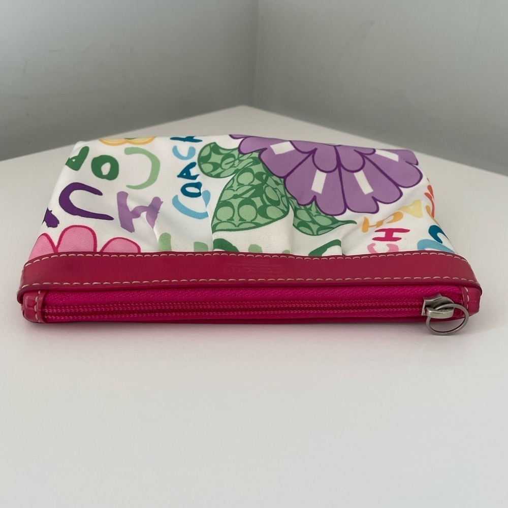 Coach Poppy Floral Wristlet | Vintage Y2k - Picture 10 of 16